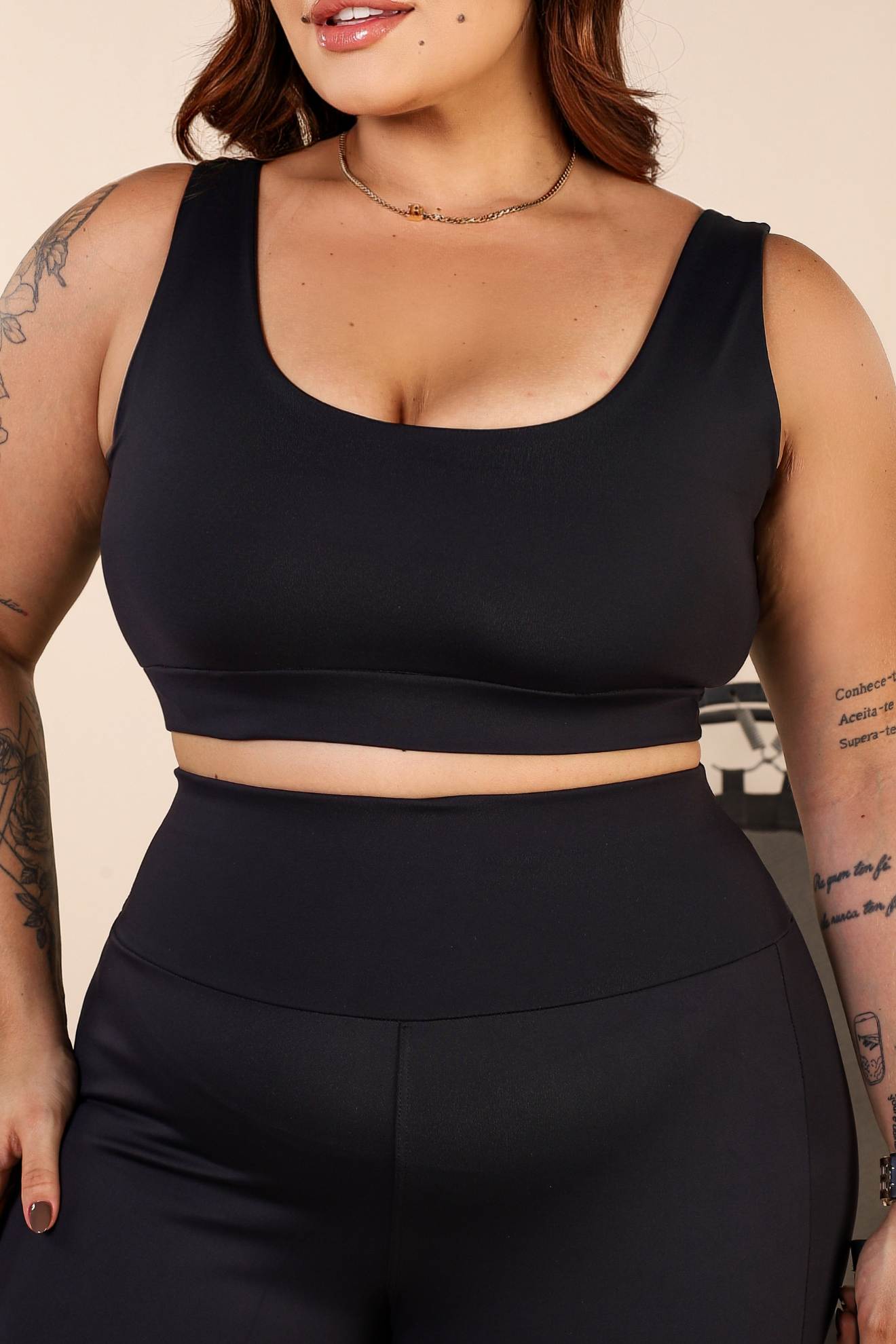 Top Duplo de Poliamida com Costas Transpassada